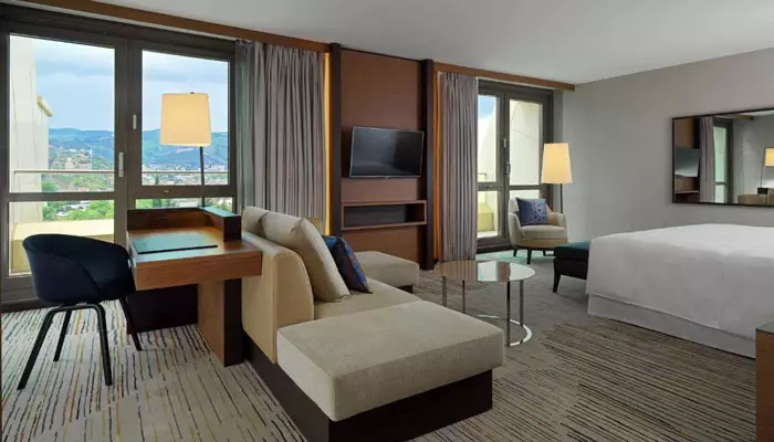 هتل شرایتون گرند متچی پالاس تفلیس